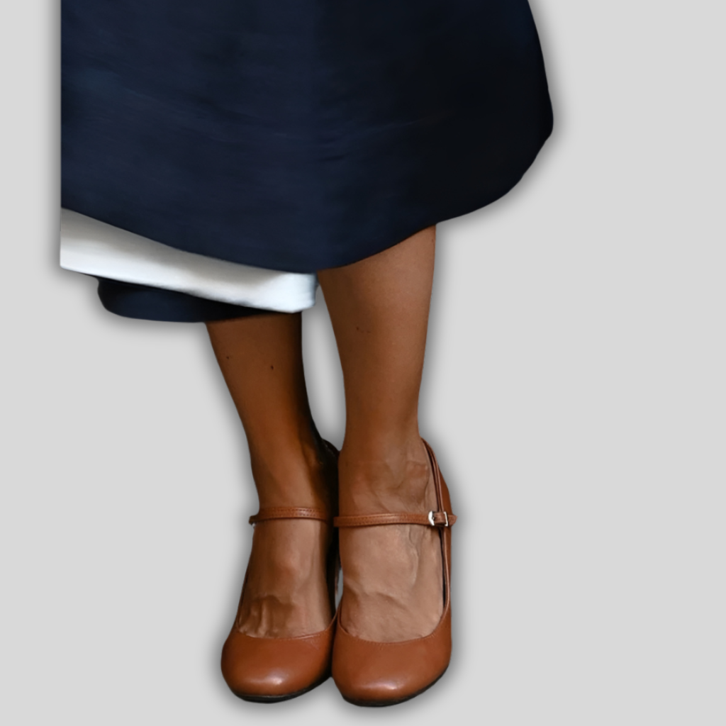 Lisa™ | Low Heeled Strappy Sandals for Women