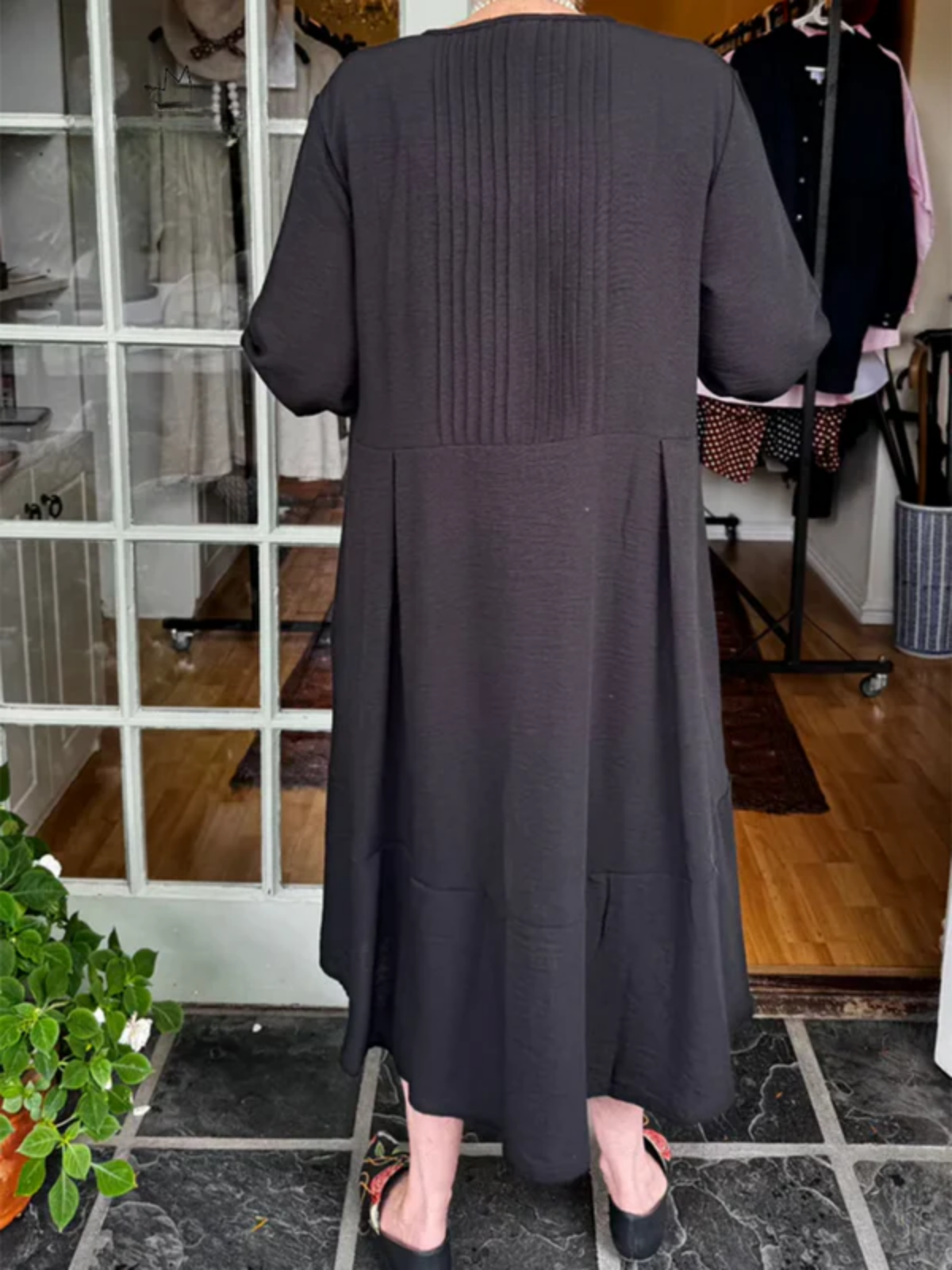 Accordion Pleated Irregular Hem Linen Dress