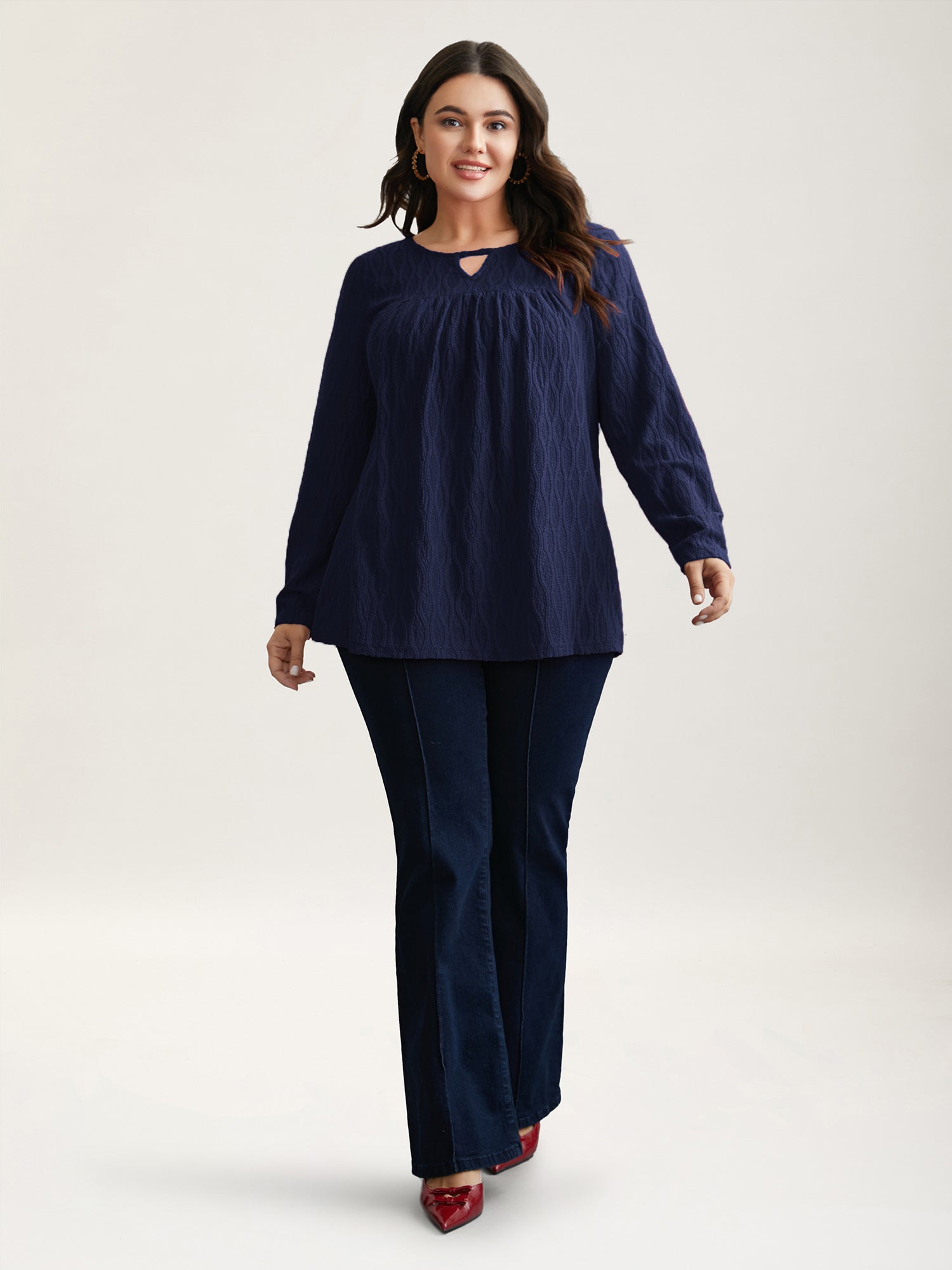 Textured Keyhole Gathered Knit Top