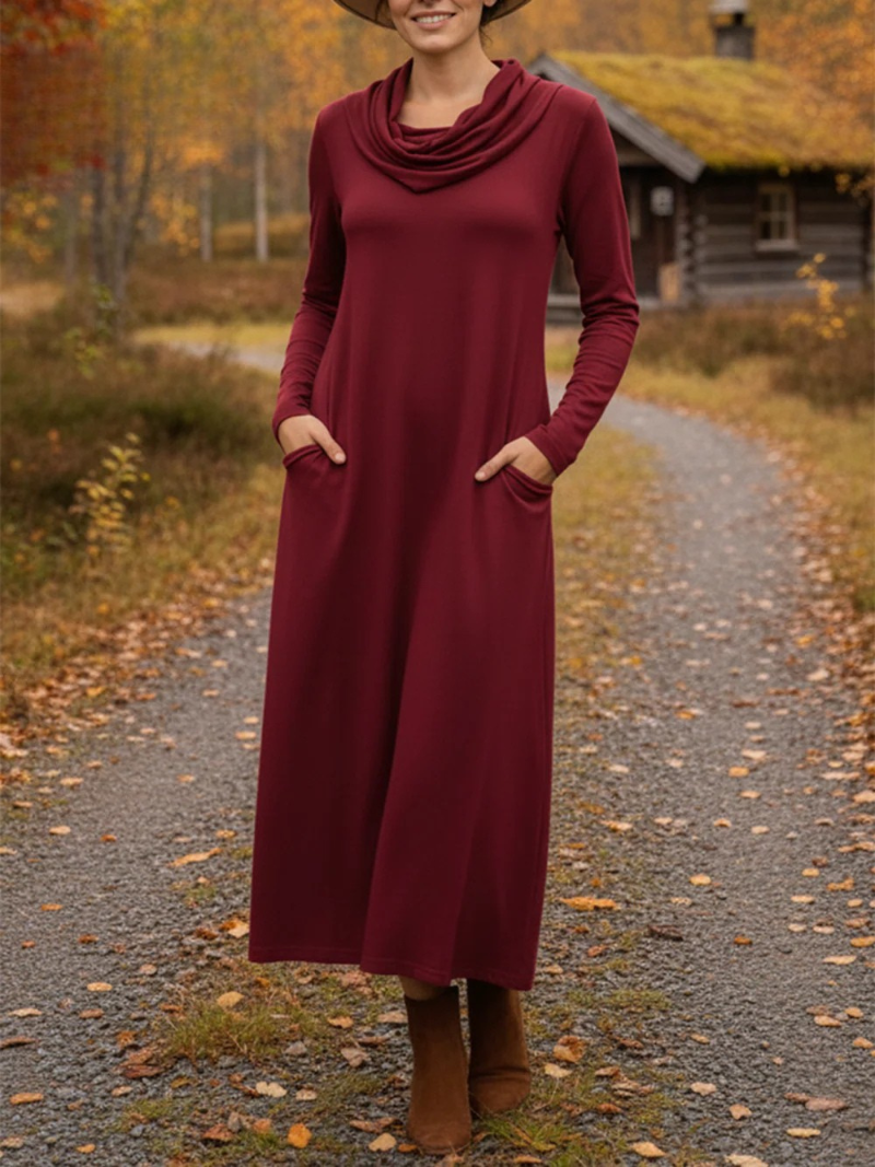 Women's Elegant Pile Neck Pocket Solid Color Knitted Dress