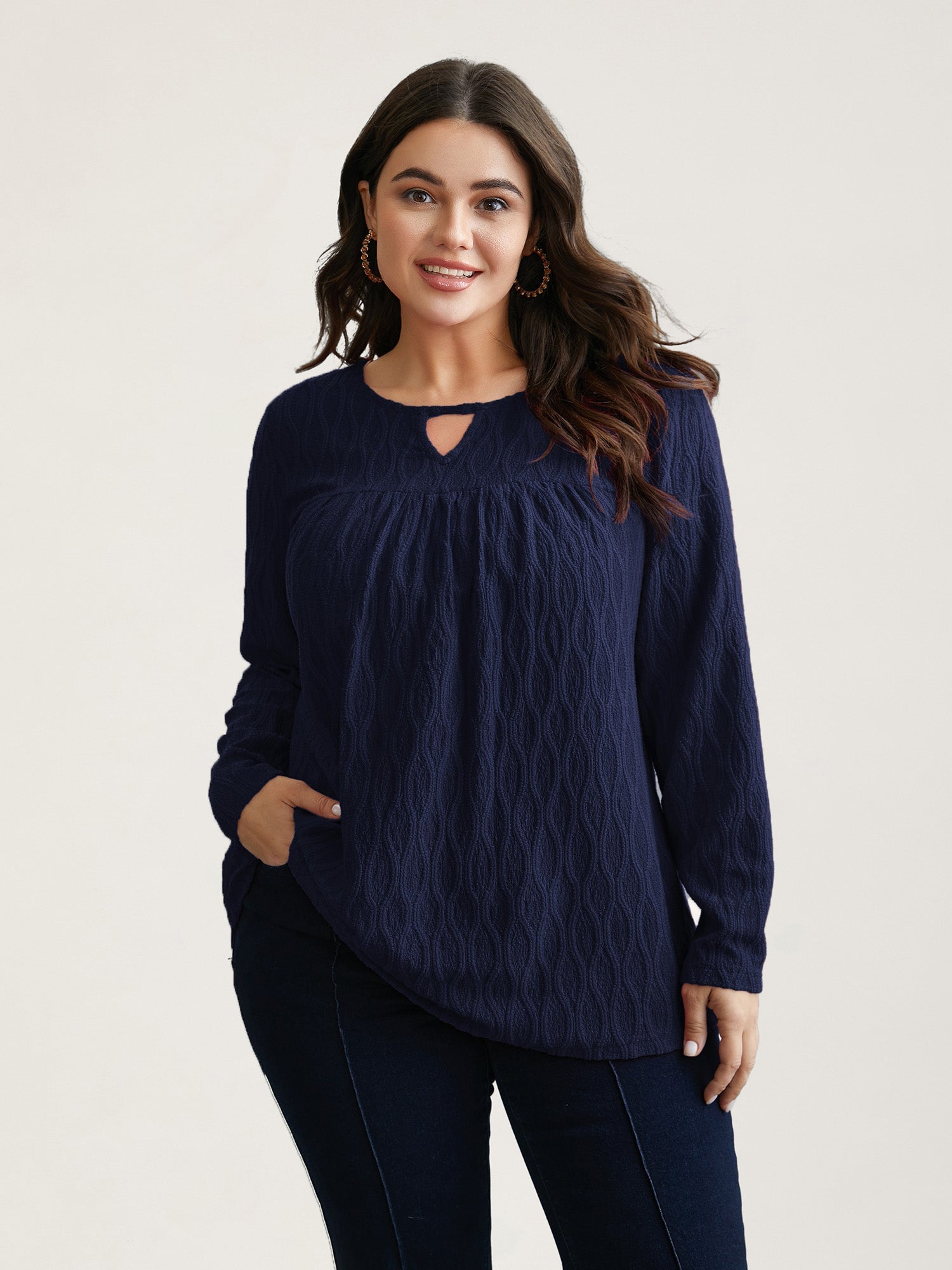 Textured Keyhole Gathered Knit Top
