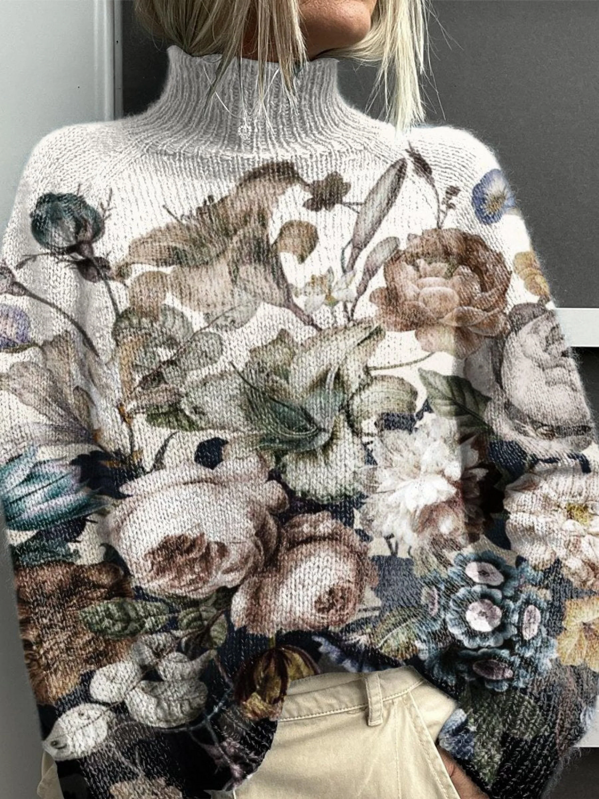 Vintage Distressed Floral Art Print Knit Turtleneck Pullover Sweater