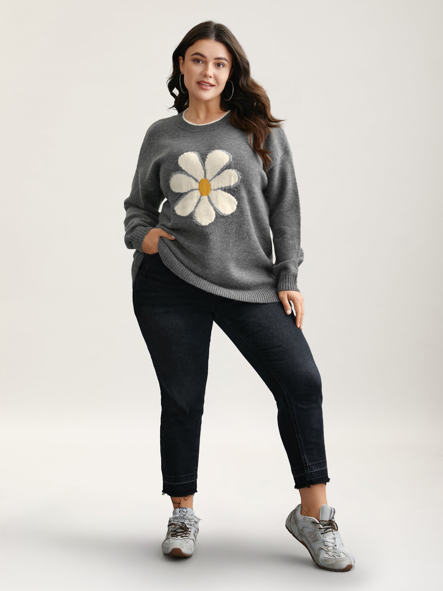 Floral Textured Crew Neck Pullover