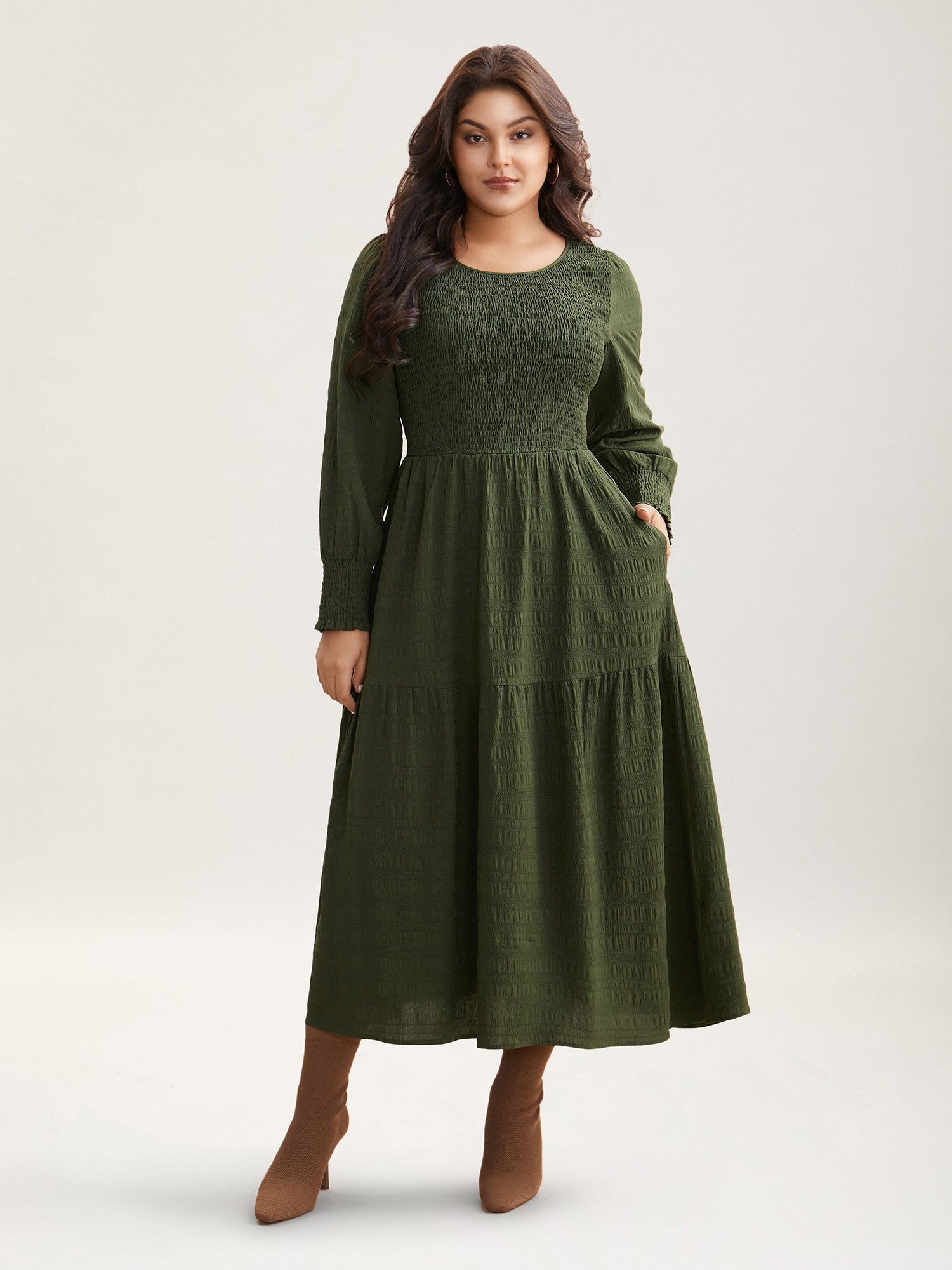 Plain Textured Shirred Midi Dress