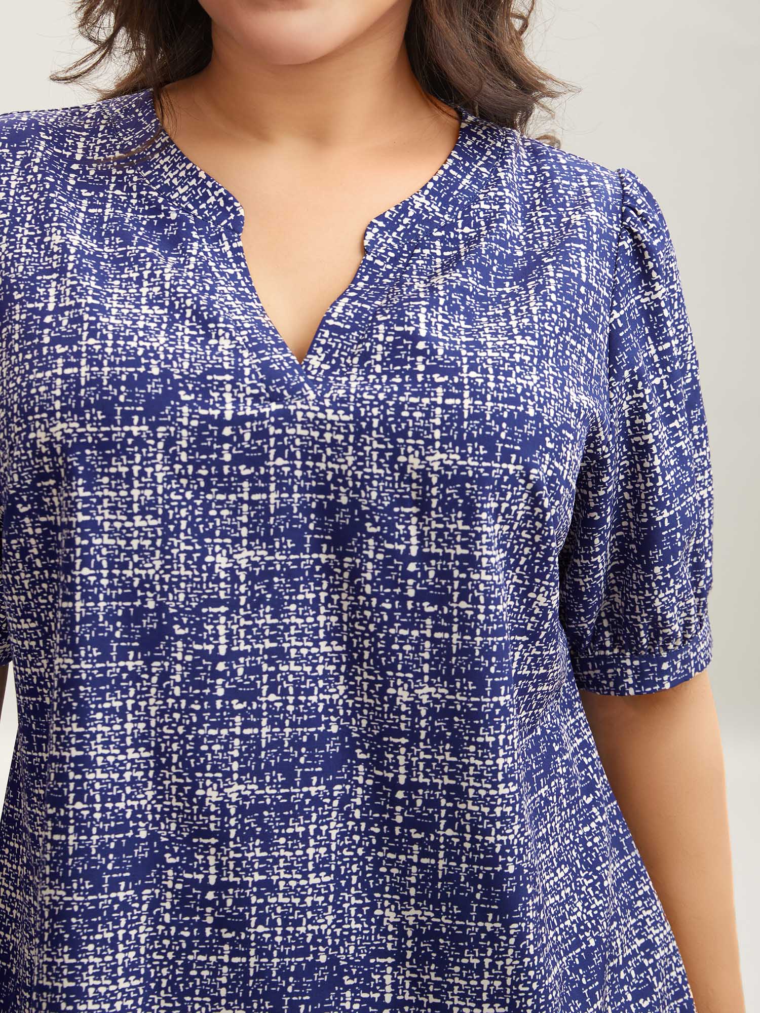 Geometric Print Puff Sleeve Blouse