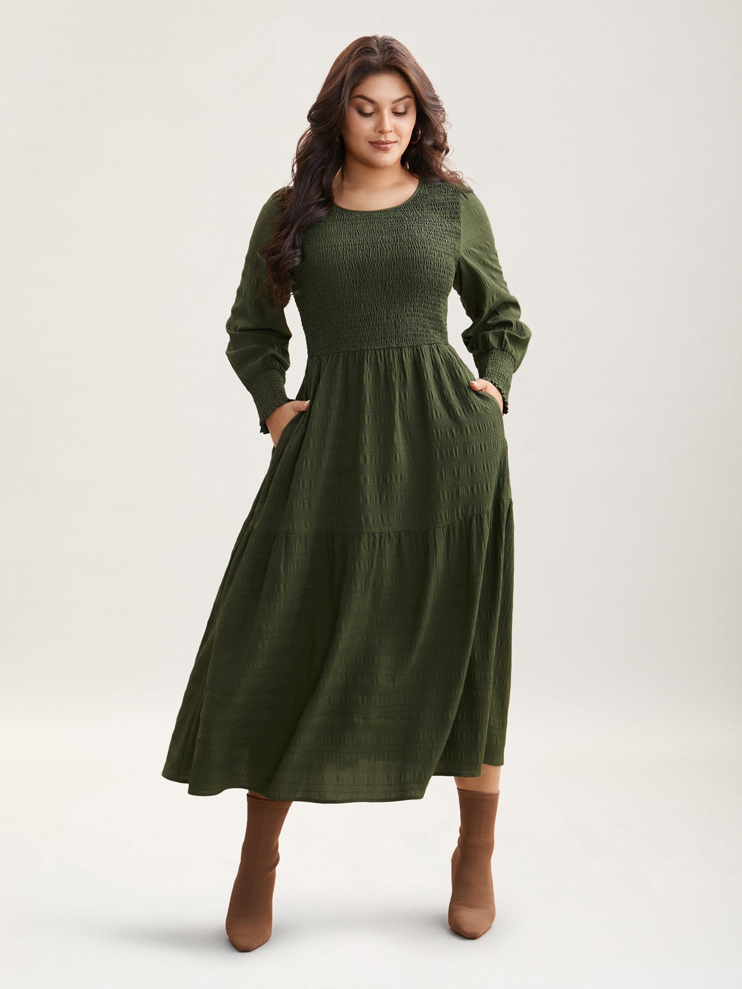 Plain Textured Shirred Midi Dress