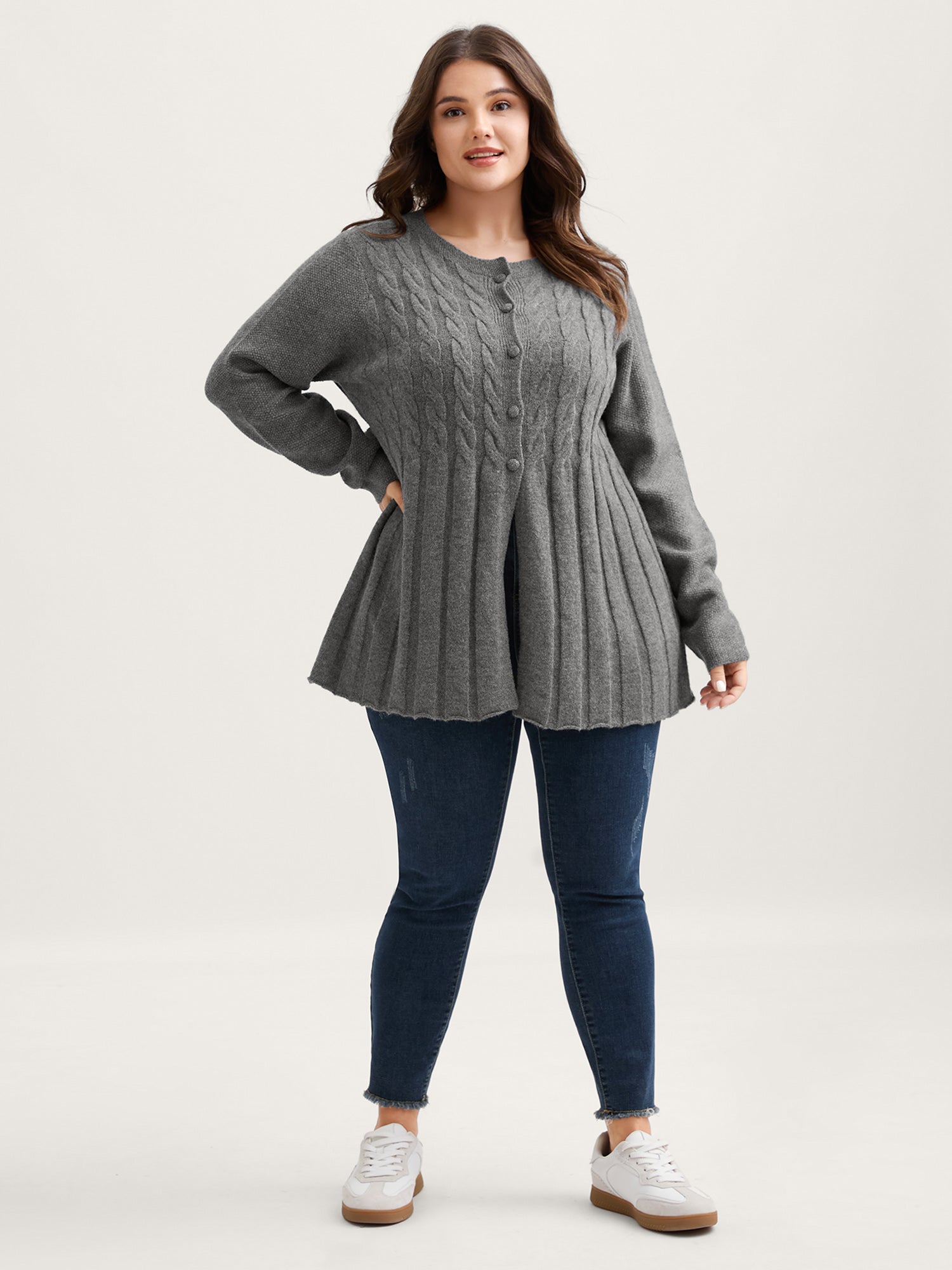 Cable Knit Round Neck Button Knit Cardigan